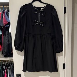 Sophisticated Black Dress with Bow Details